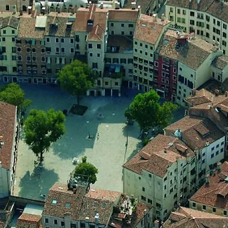 Pensión Le Mansarde Deluxe