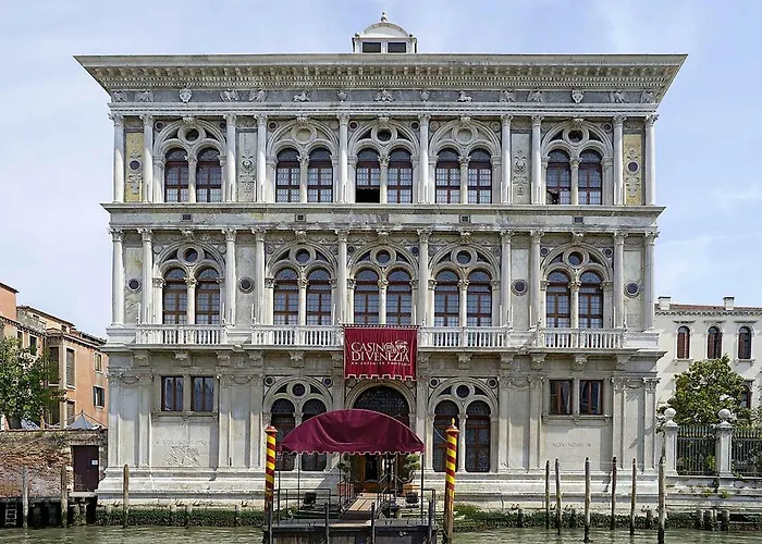 Le Mansarde Deluxe Guest house 3*