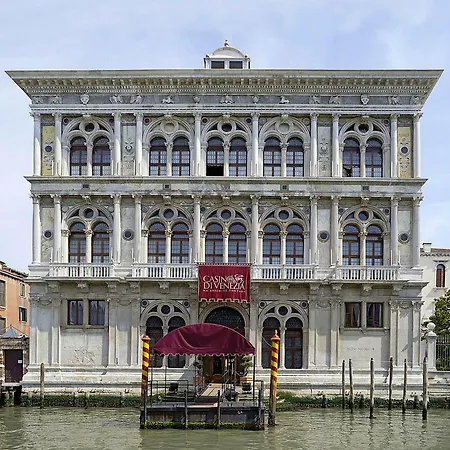 Le Mansarde Deluxe 게스트하우스 3*