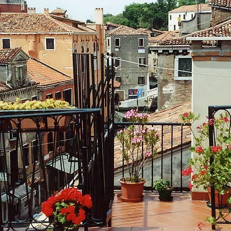 Le Mansarde Deluxe Gasthof